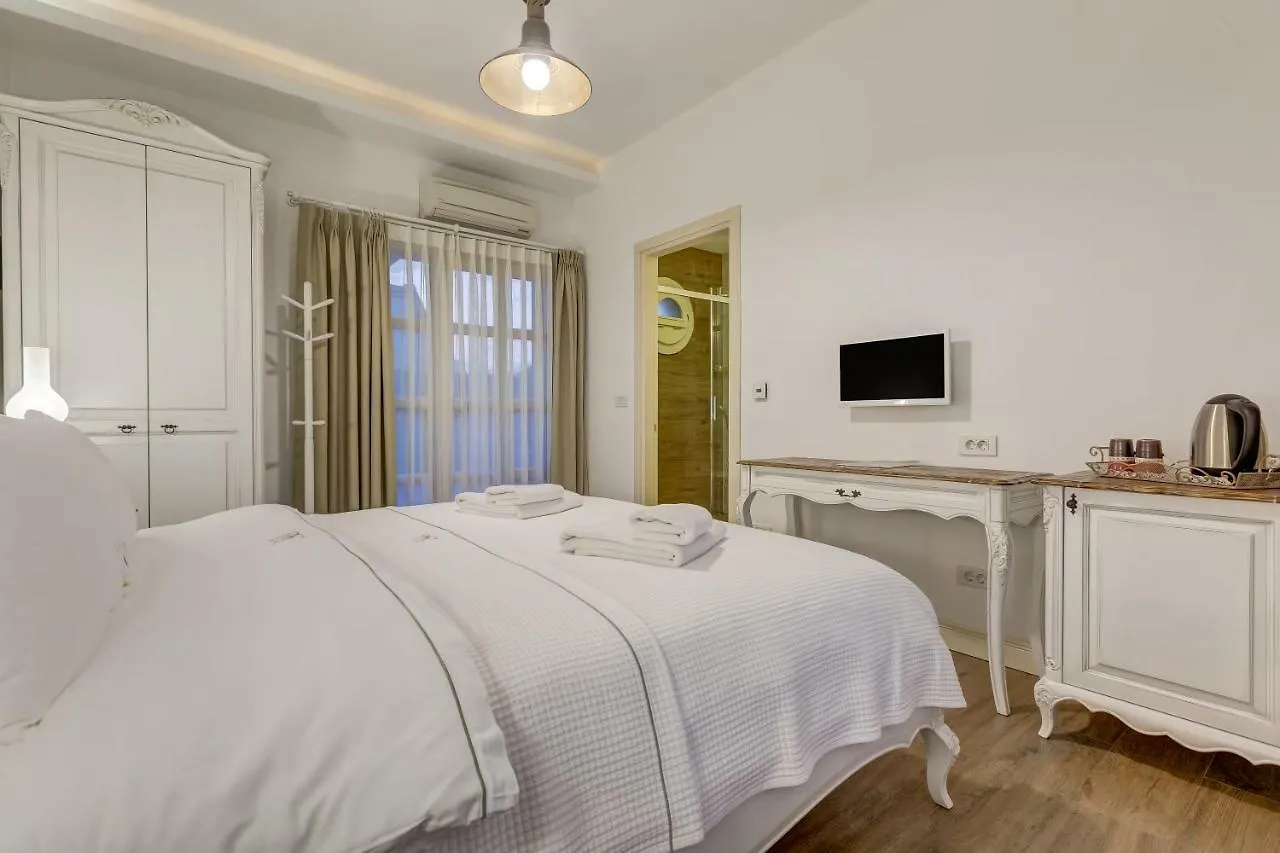 Kose Konak Butik Hotel-Special (Adults Only) Alaçatı 2*,